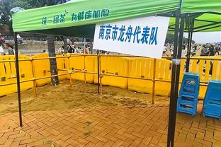 记者：拜仁知道1500万欧报价会被拒，但希望打动脆皮主动推动转会